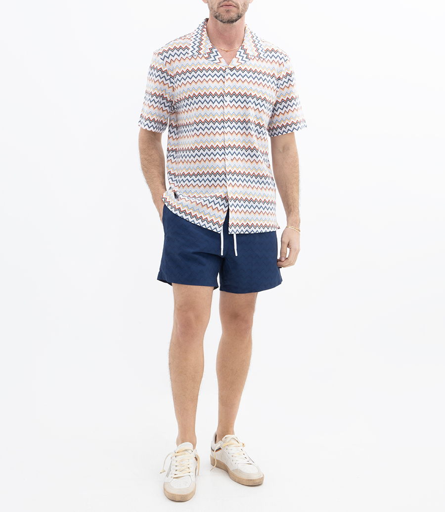 MULTICOLOR ZIG ZAG SHORT SLEEVE SHIRT