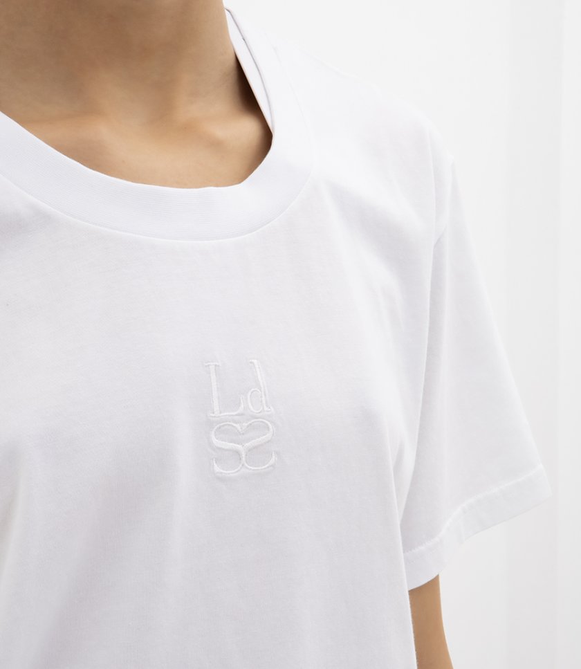 WHITE EMBROIDERY LOGO OVERSIZED T-SHIRT