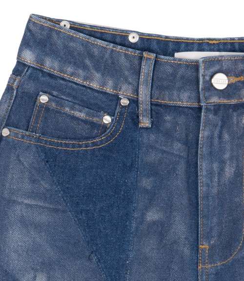 LAMINATED DARTED DENIM SHORT