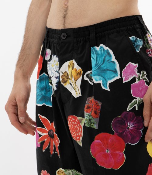 BERMUDA SHORTS WITH FLOWER PRINTS