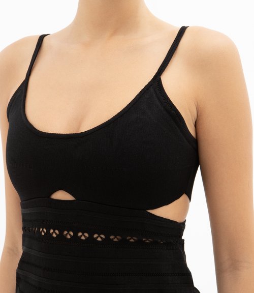 CUT OUT DETAIL CAMI TOP