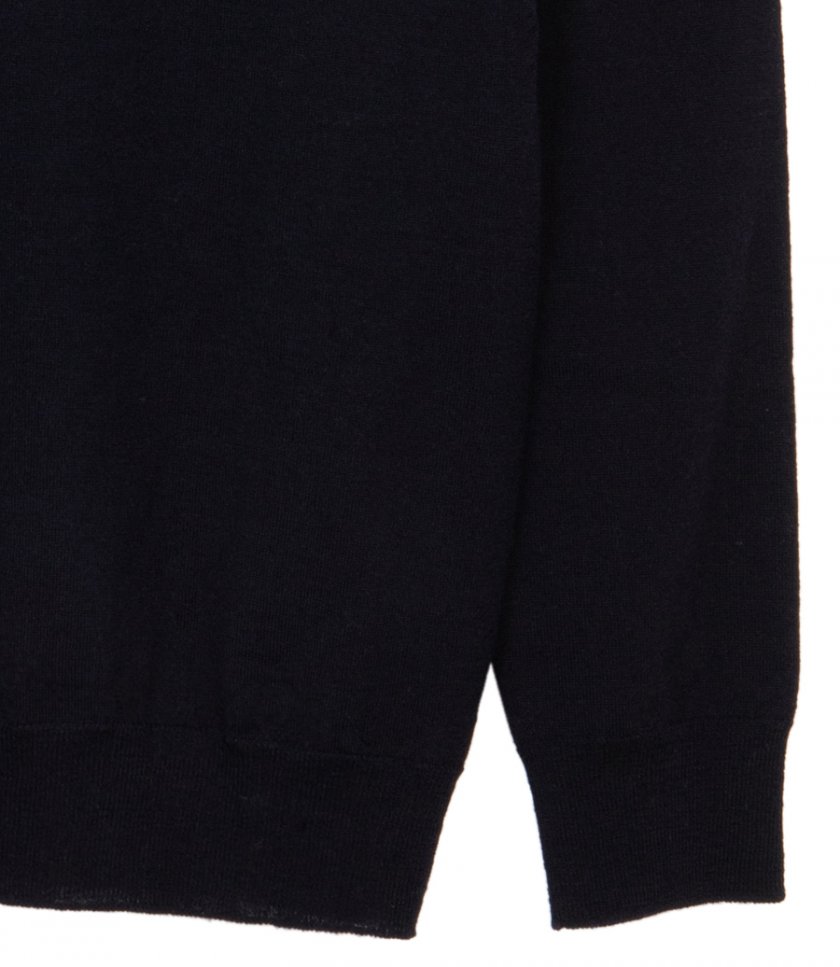 CREW NECK MERINO SWEATER