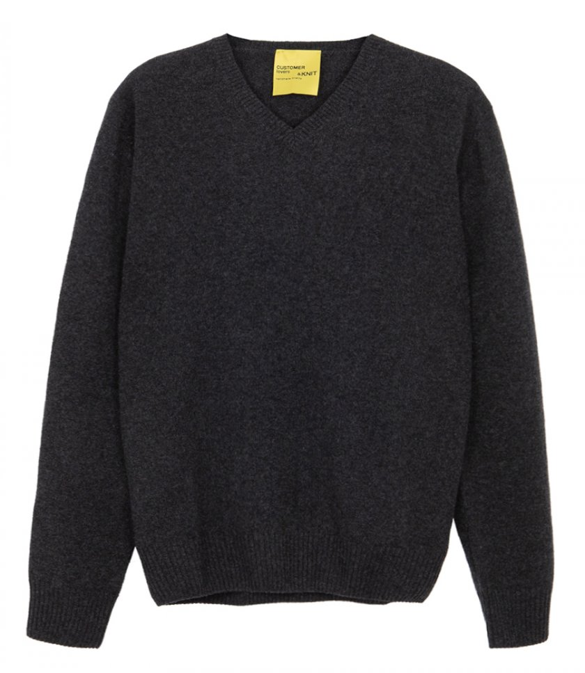 BF KNITWEAR - CASHMERE V NECK SWEATER