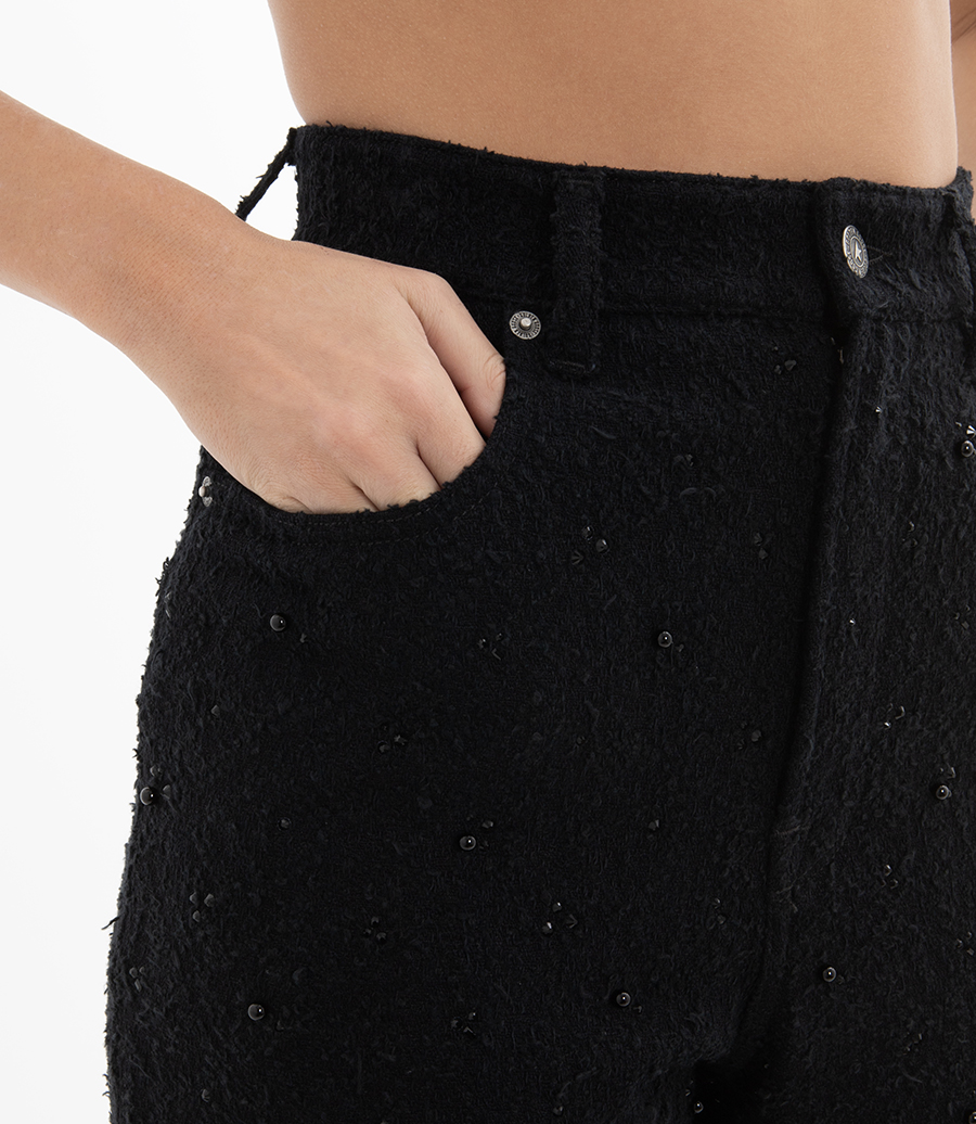 WOMEN’S PANTS WITH CRYSTAL AND STONE DECORATION