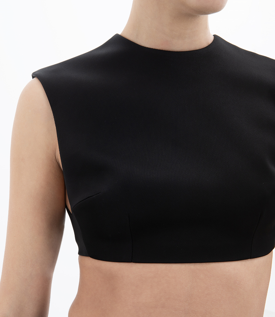 SLEEVELESS CROP TOP