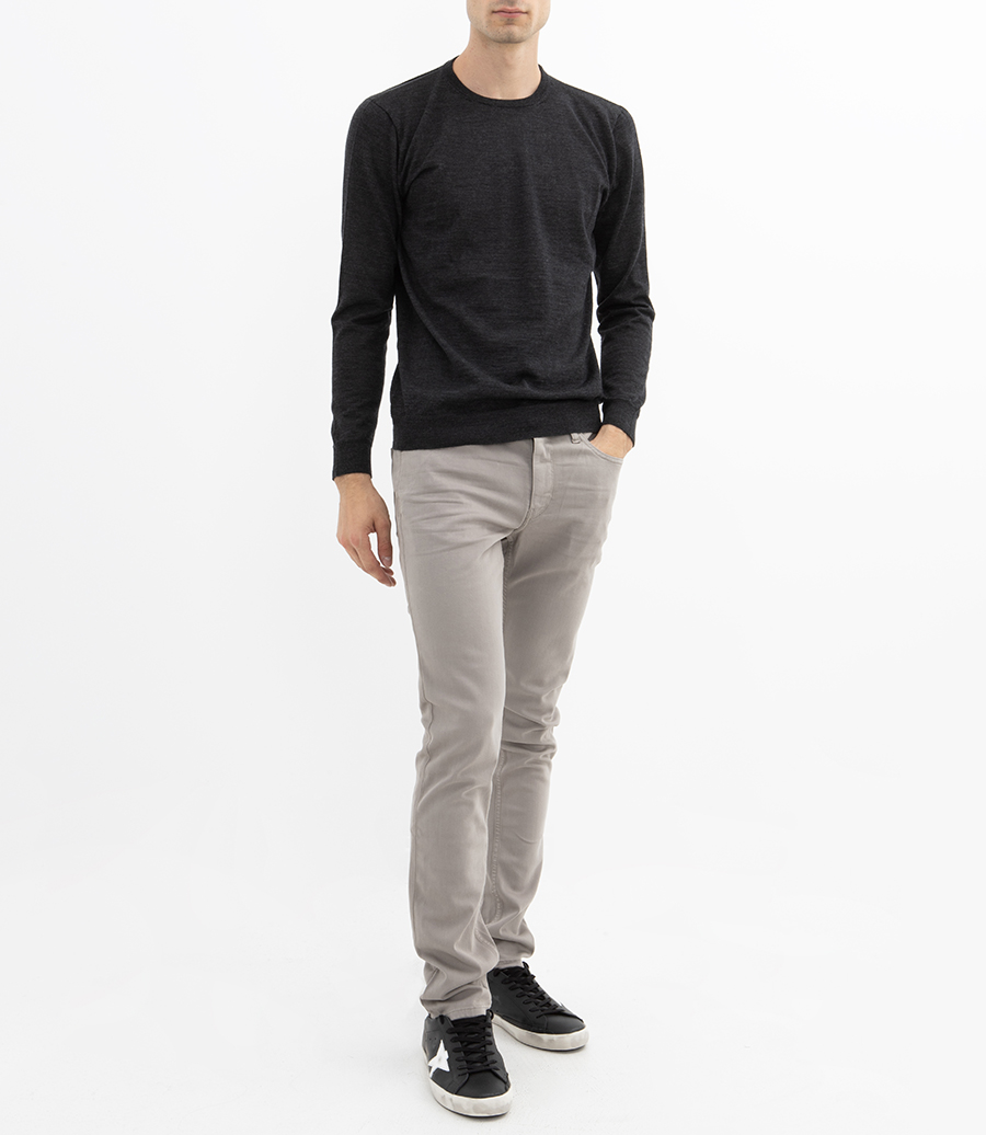 CREW NECK MERINO SWEATER