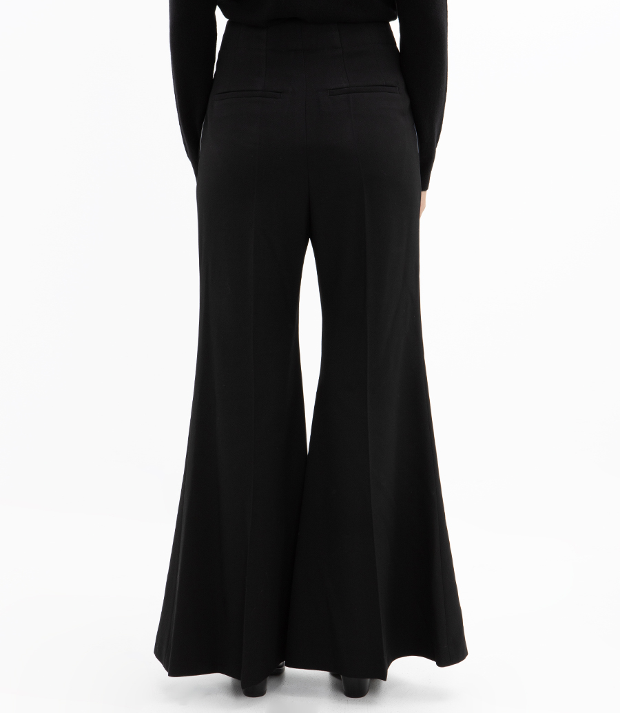 WIDE LEG KICK TROUSER